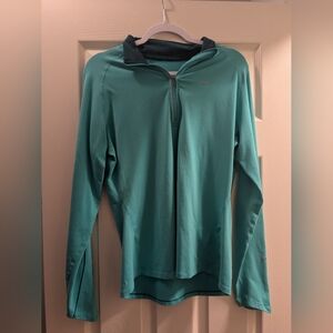 Nike dri-fit Quarter zip